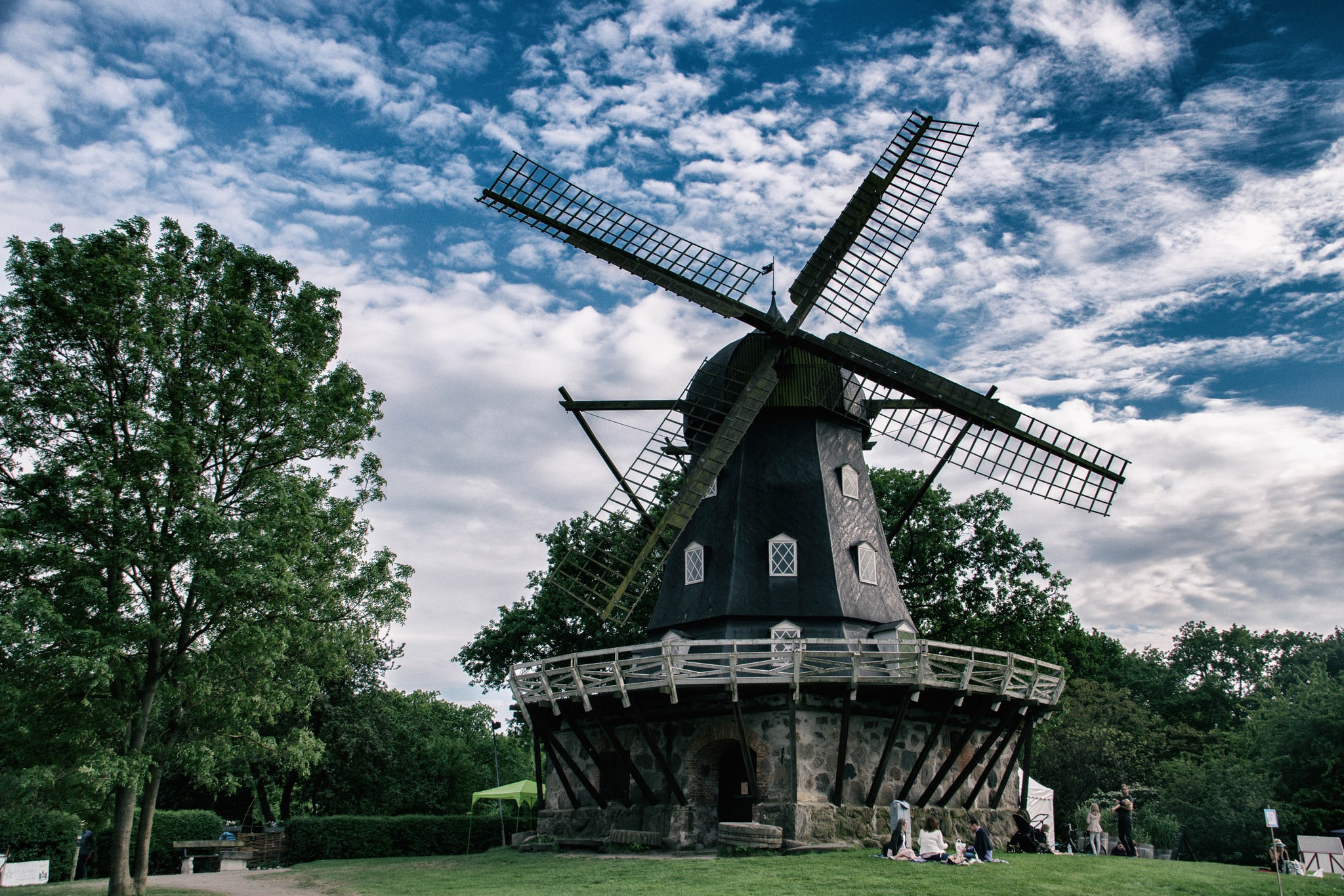 Biofriendly image of the day, Classic windmill