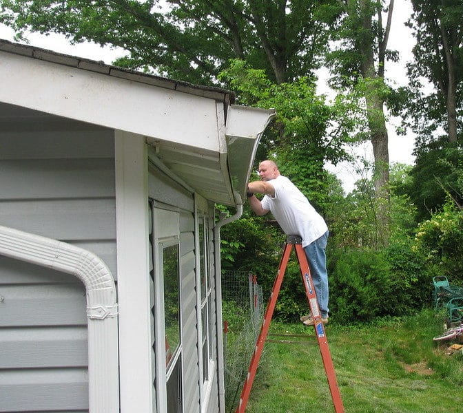 clean gutters