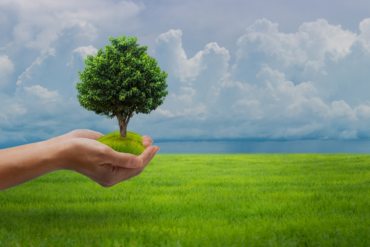 Earth Day give back to your community
Credit: Thanumporn Thongkongkaew via iStock by Getty Images