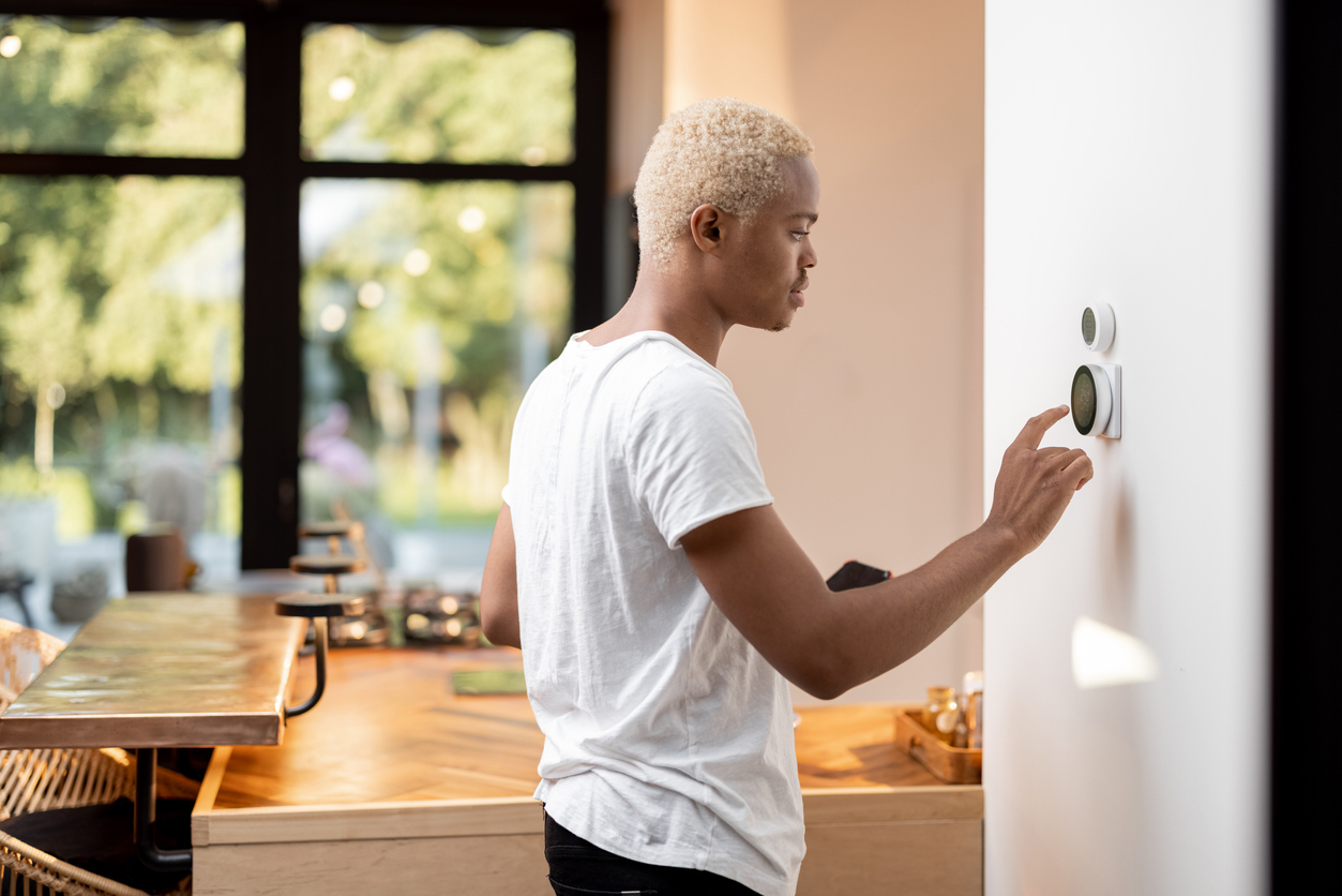 green life tips

Image by RossHelen via iStock by Getty Images