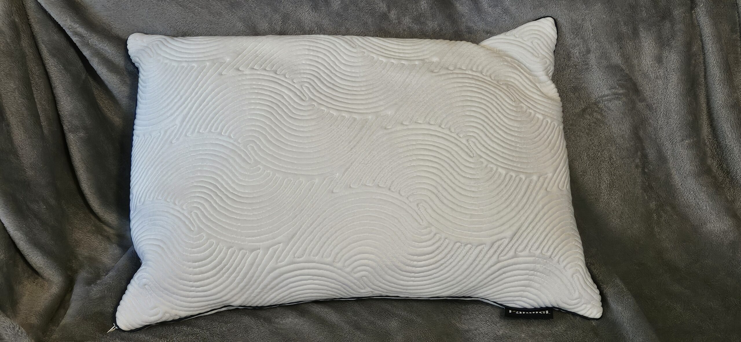 Parallel pillow - image copyright Tara McFatridge / Biofriendly Planet