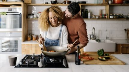 Cooking dinner at home for Valentine's Day - sustainable ideas