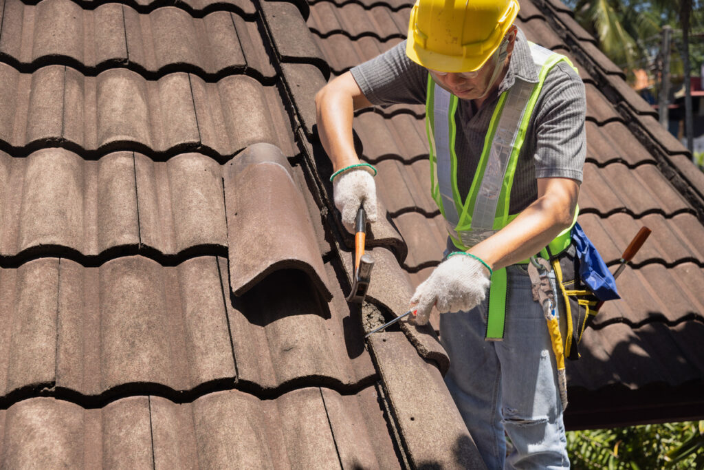 Replacing old roof tiles - roofing